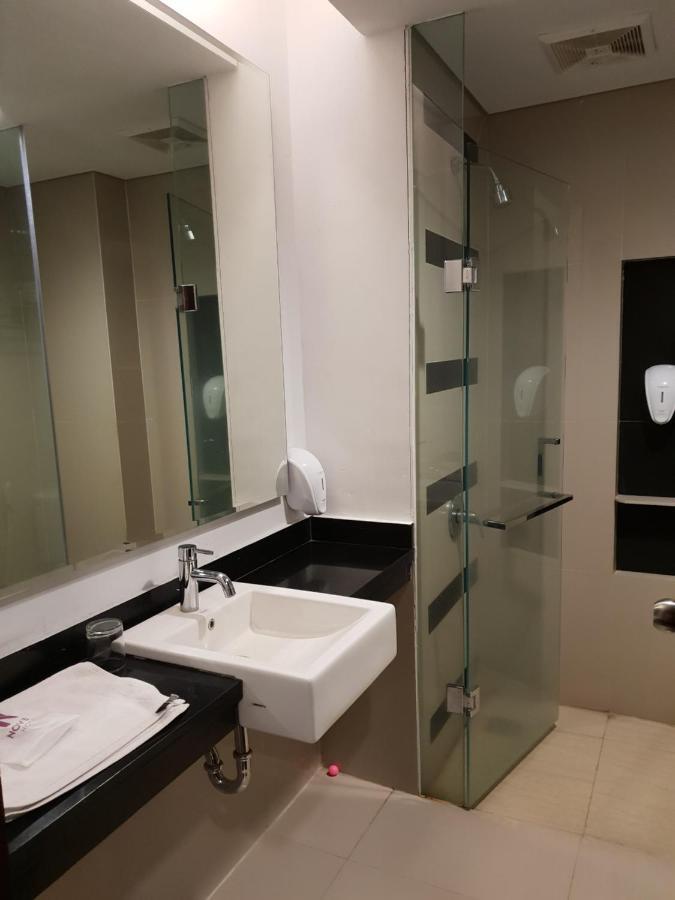 Novena Hotel Bandung Lembang Rum bild