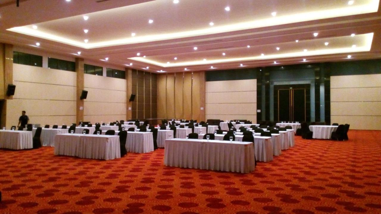 Novena Hotel Bandung Lembang Exteriör bild